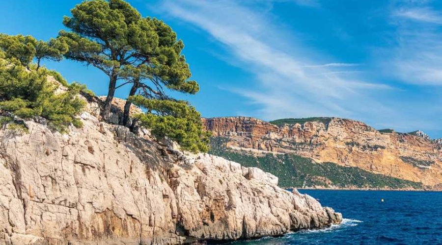 villages autour de marseille