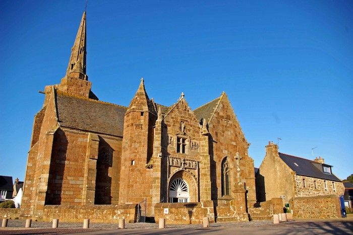 notre dame de la clarté parros guirec
